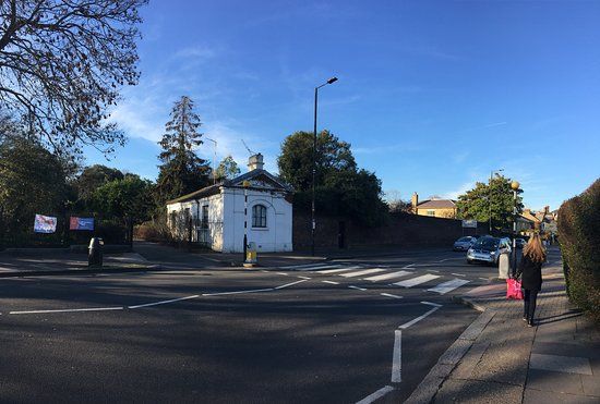 レイヴンズコート・パーク